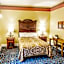 Historic Plaza Hotel