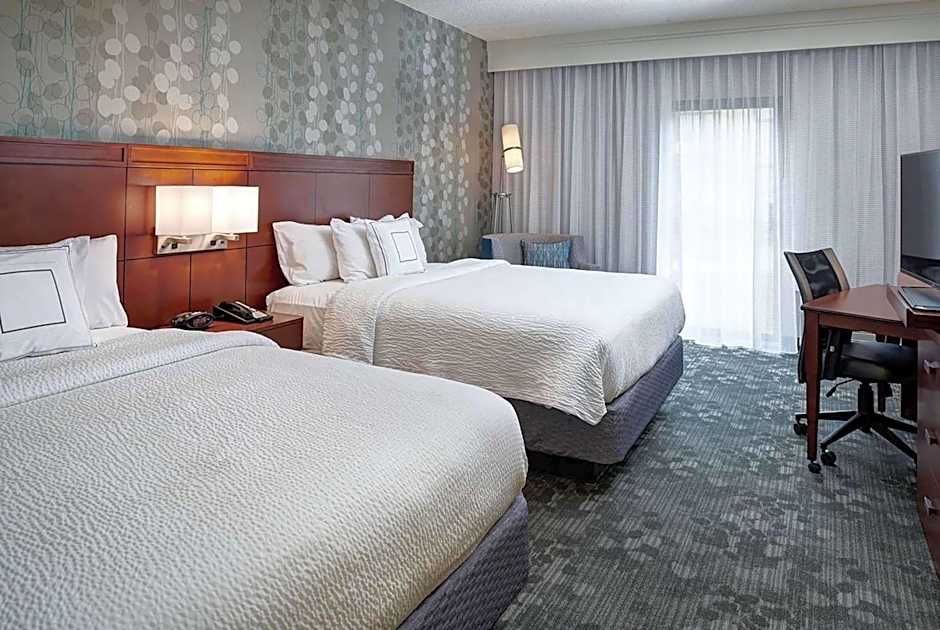 AmericInn by Wyndham Brookfield