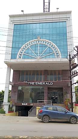 Hotel The Emerald
