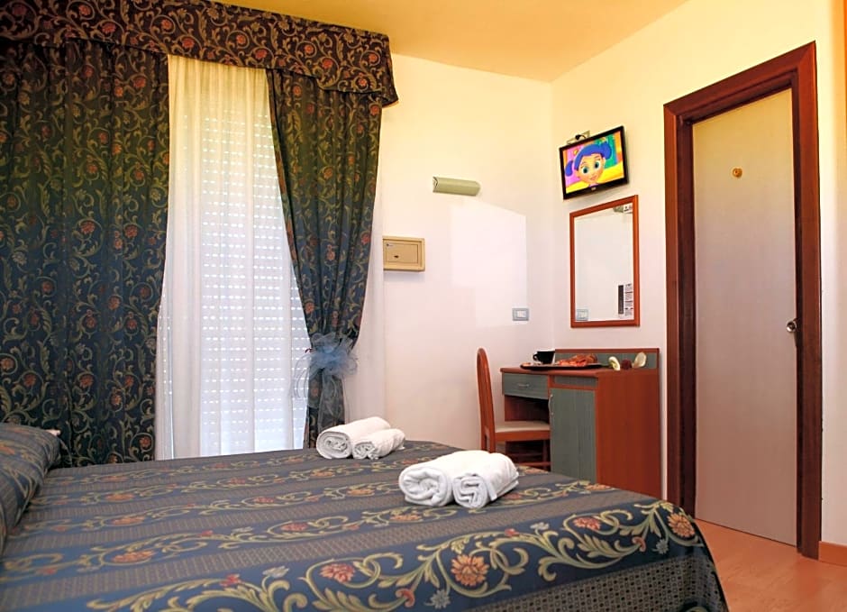 Hotel American