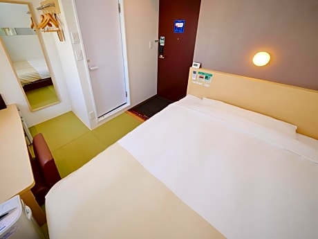 Japanese Western - Double Room