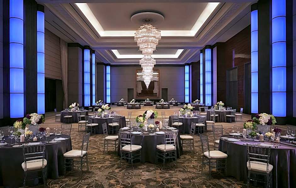 Four Seasons Hotel Bahrain Bay