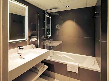 Duplex Privilege Room with a double bed and single sofa bed