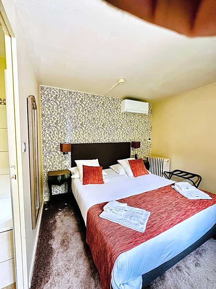 Hôtel Restaurant Le Repère