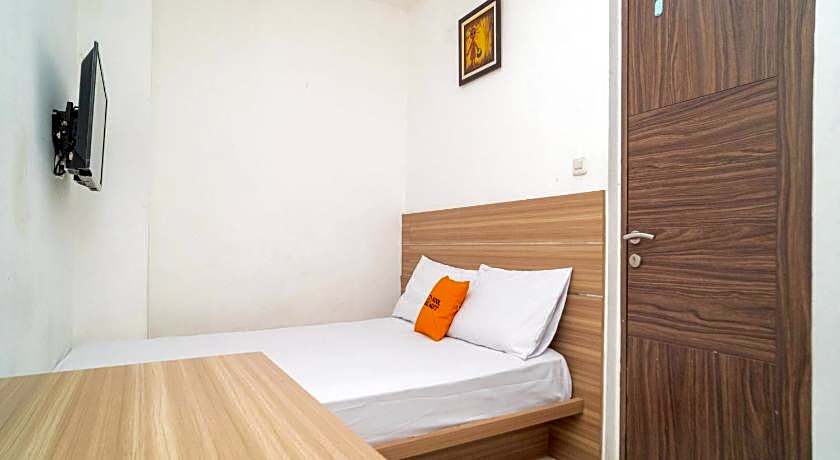 KoolKost near Mangga Besar Station