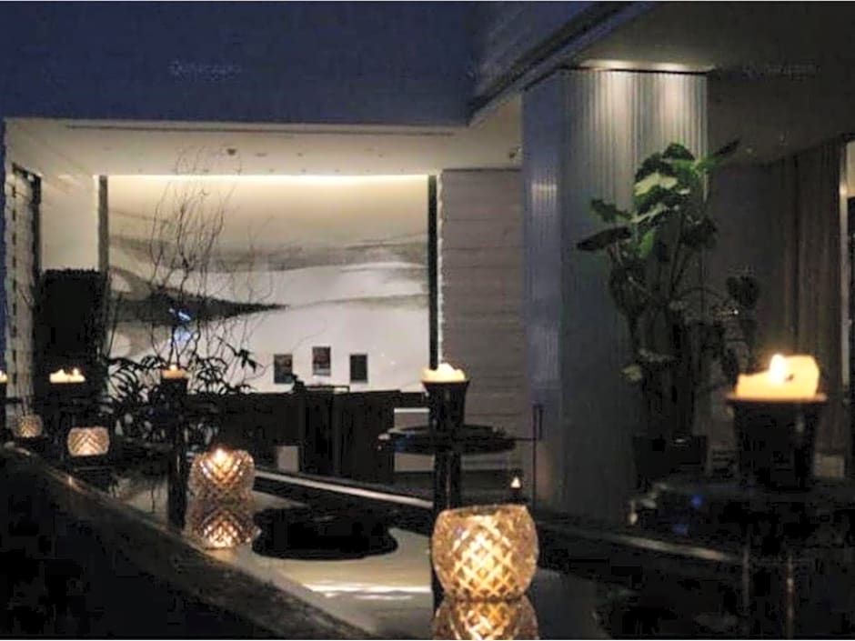 Banyan Tree Tianjin Riverside Hotel