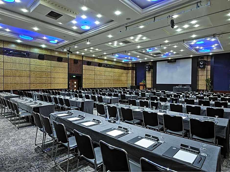 Leonardo Royal London City - Tower Hill