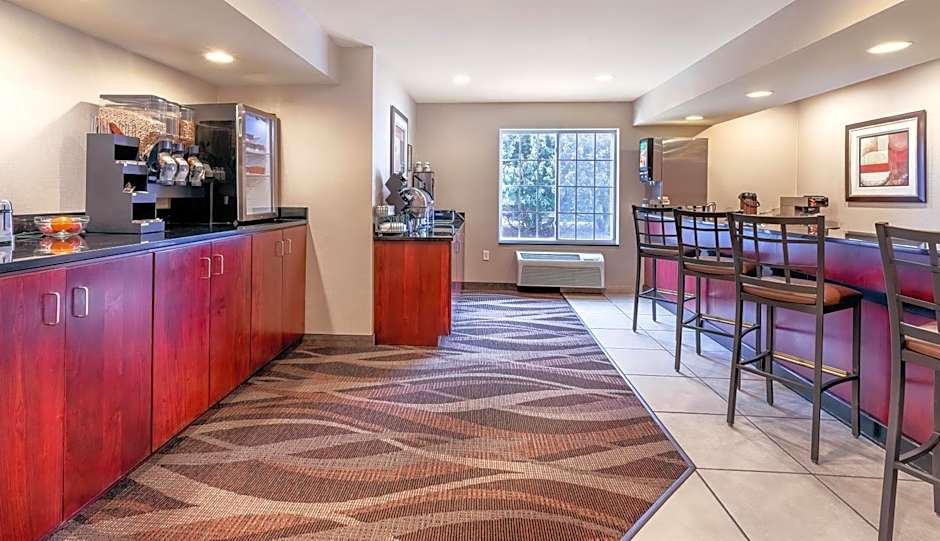 Cobblestone Inn & Suites - Durand