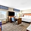 Hampton Inn By Hilton & Suites Farmington