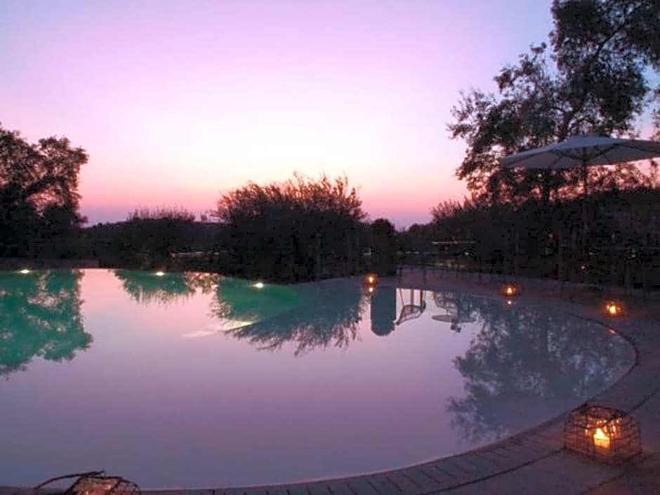 Torri e Merli, Paxoi