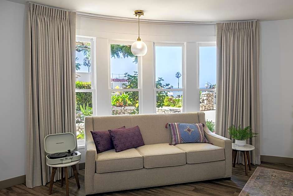 Cardiff By The Sea Lodge