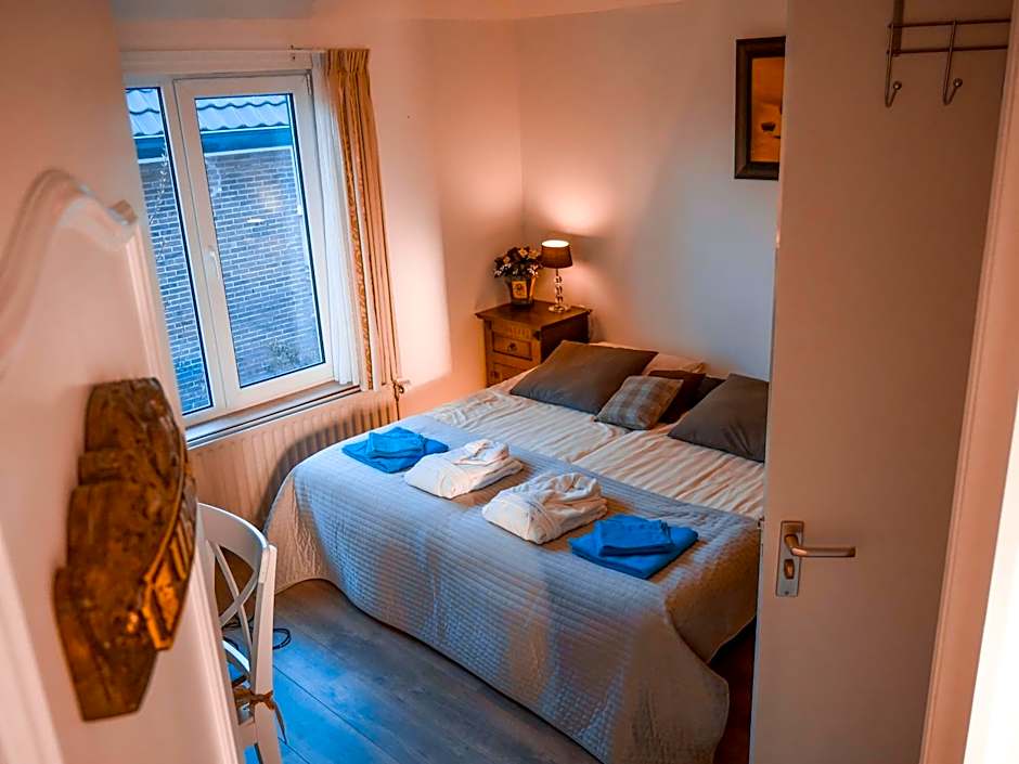 Hotel / Pension Villa Tanahlot