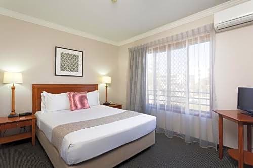 Ramada by Wyndham Brisbane Windsor