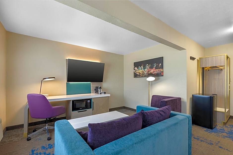 Best Western Plus Altoona Inn