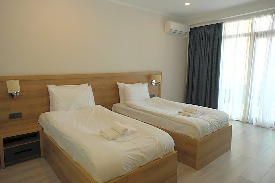 Aqua Batumi Hotel & Apartments