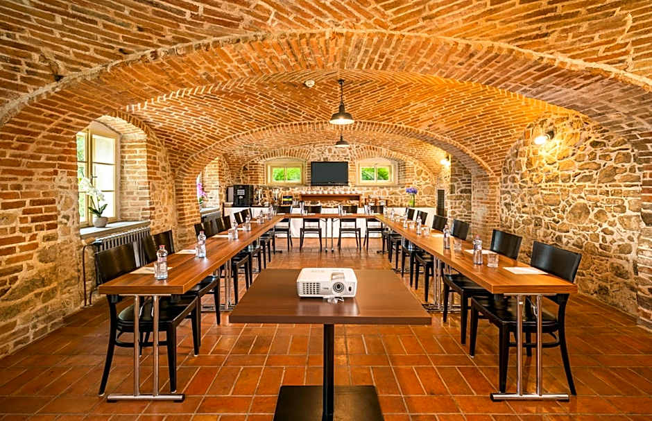 Bellevue hotel Karlov