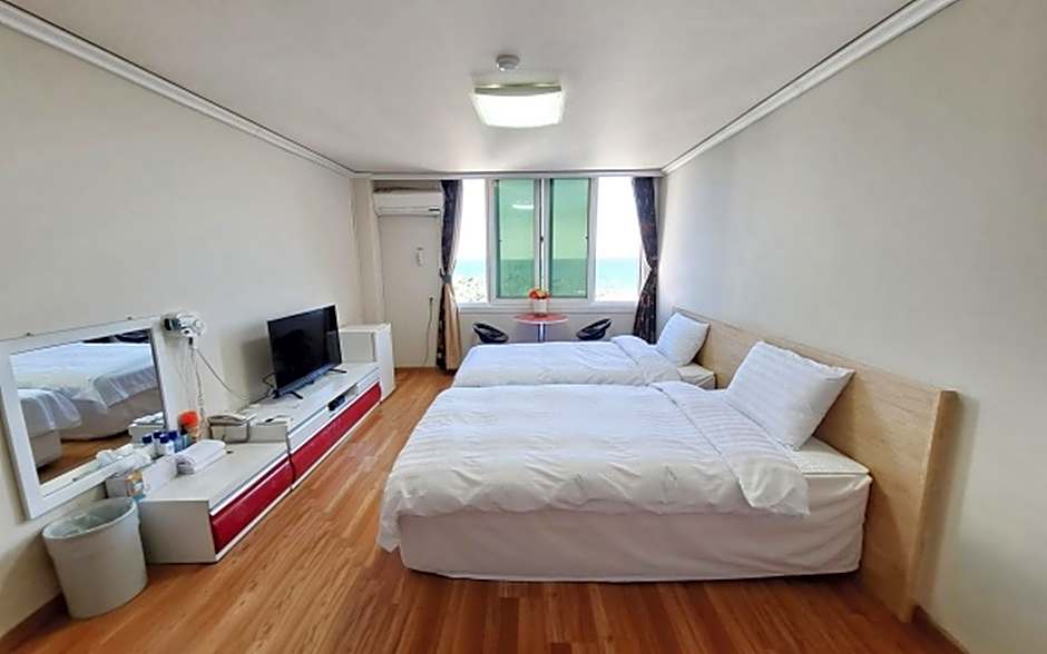 Yangyang Naksan Pebble Beach