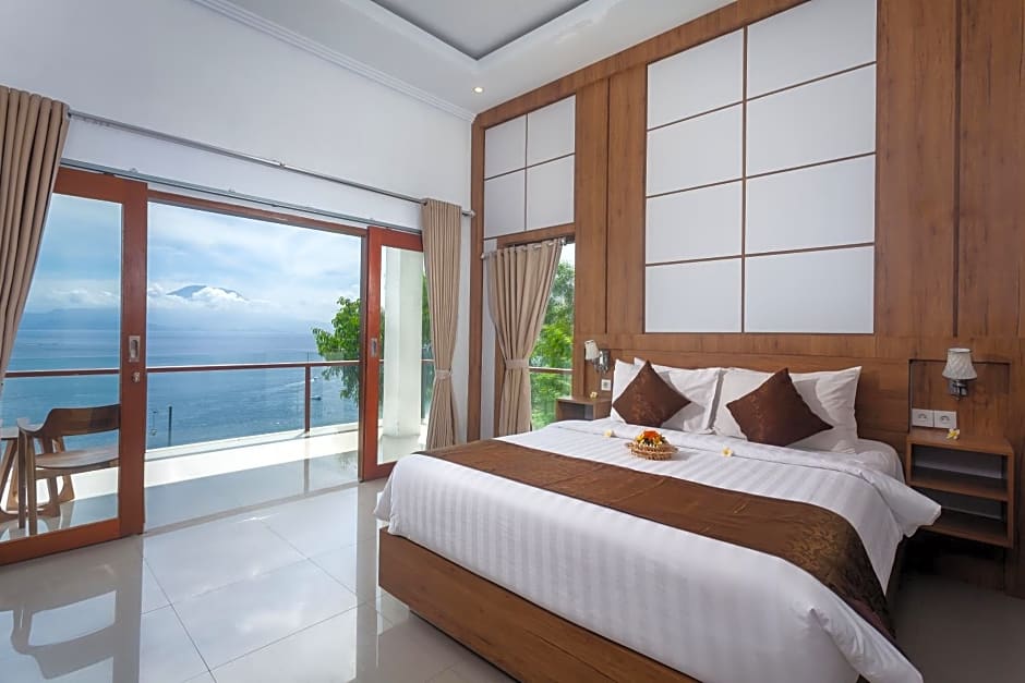 Samuh Sunset Nusa Penida by Pramana Villas