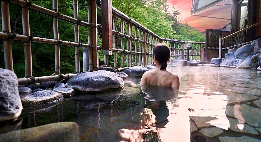 Shima Onsen Toshimaya