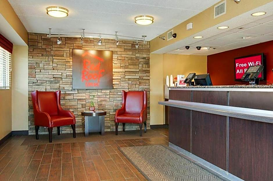 Red Roof Inn Akron