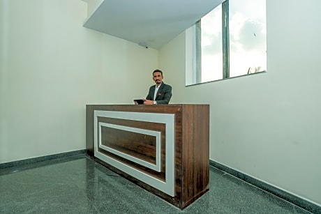 OYO Flagship 28787 Ashoka Pillar Road