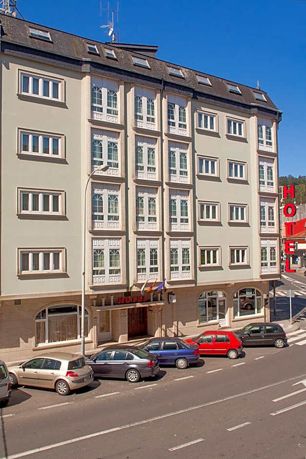 Hospedium Hotel La Marina Costa da Morte