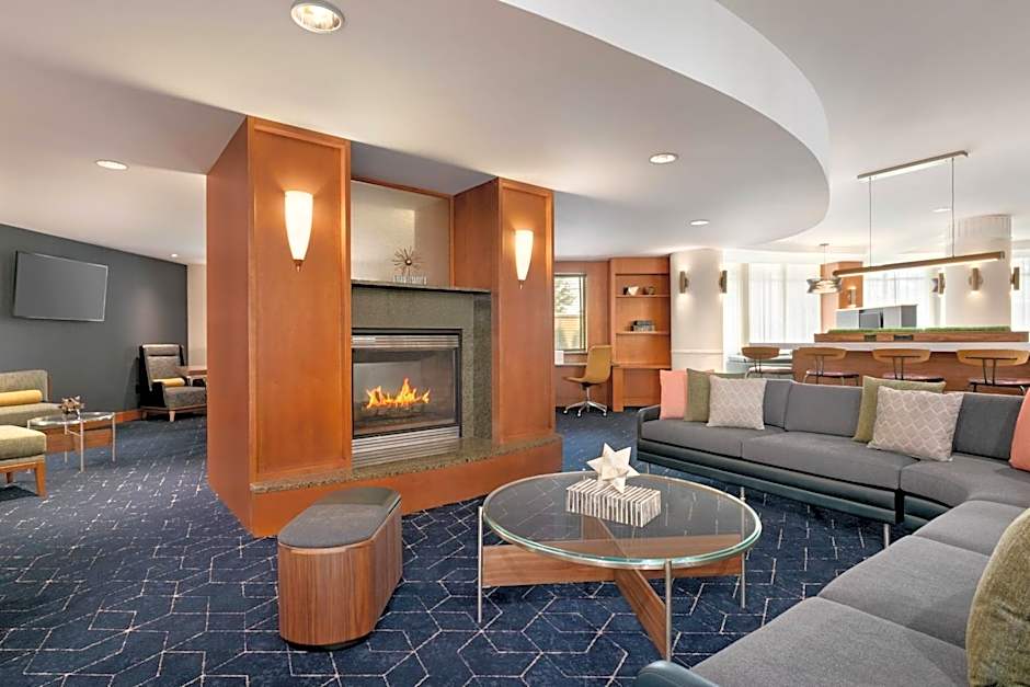 Courtyard by Marriott Lancaster