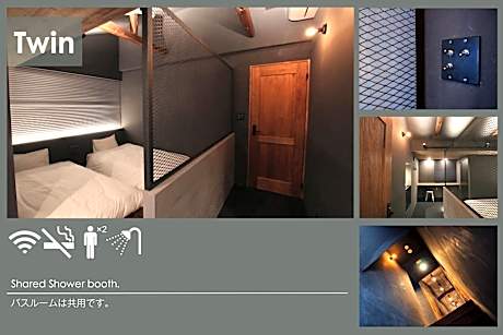 Standard Twin Room with Shared Bathroom