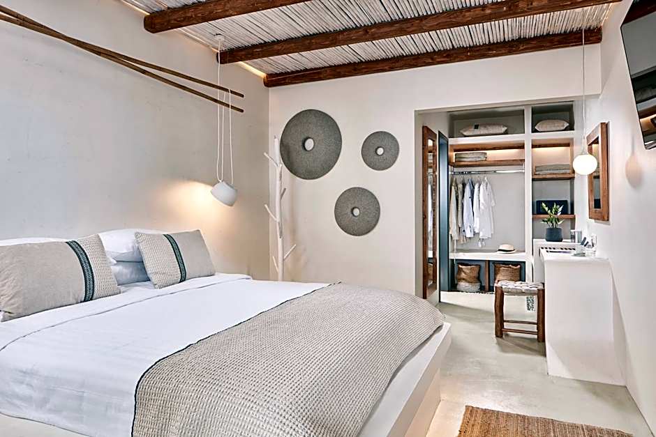 Parian Boutique Hotel