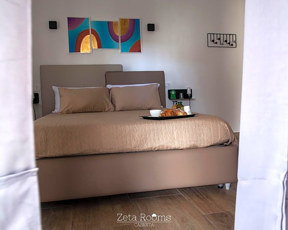 Zeta Rooms