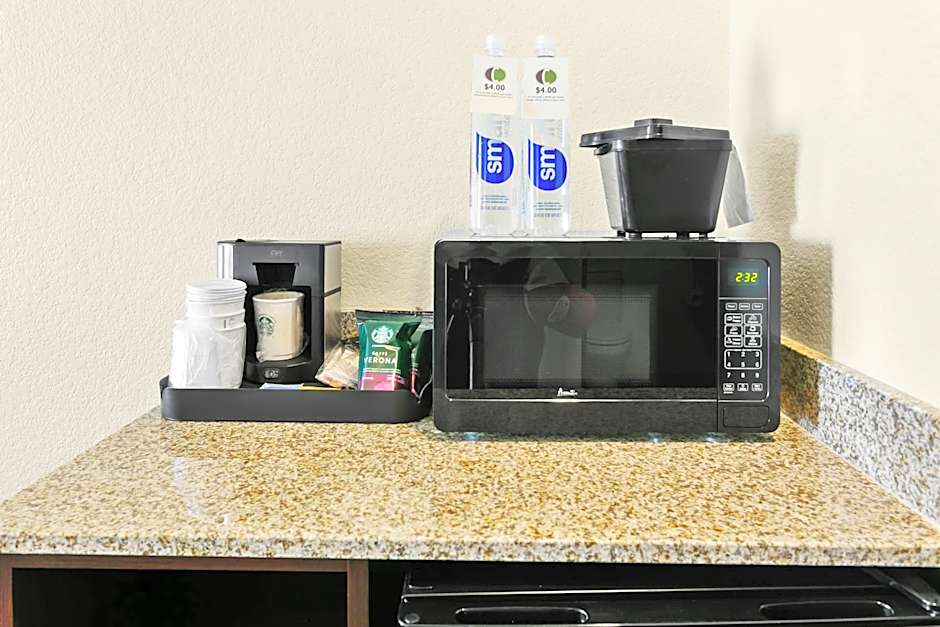 Cobblestone Hotel & Suites - Wickenburg