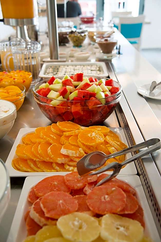 Alia Beach Hotel by Estia