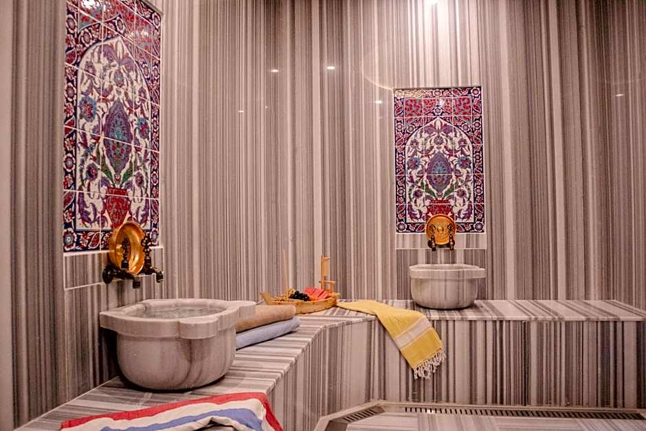 The Conforium Hotel Van