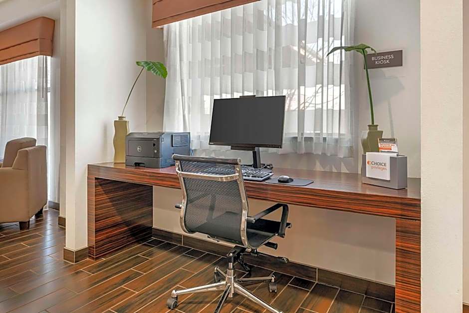 Sleep Inn & Suites Cumberland