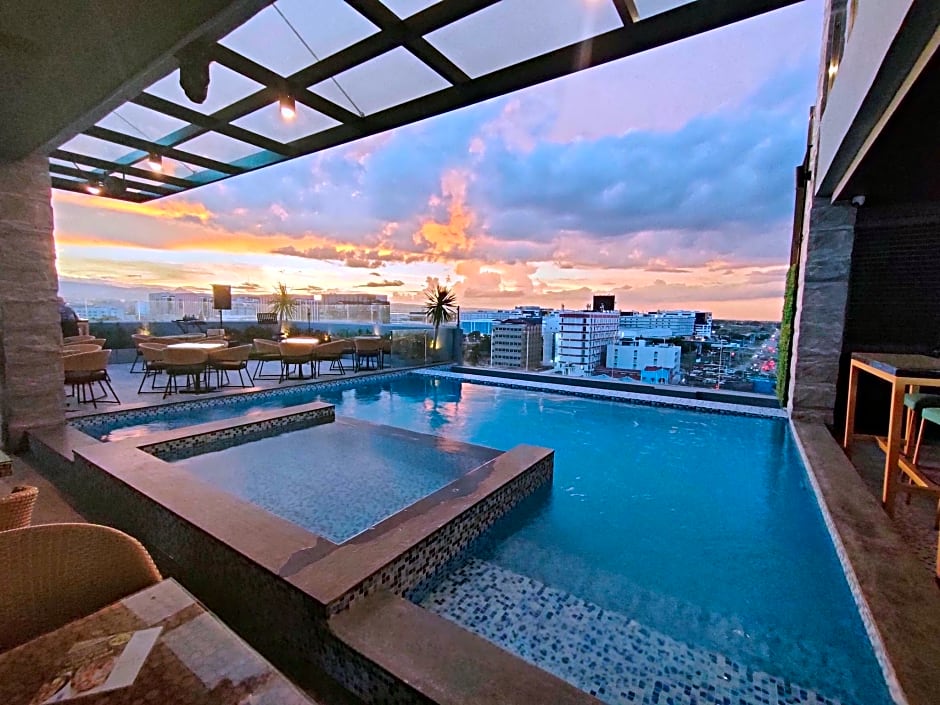 EL VISTRA HOTEL ANGELES 