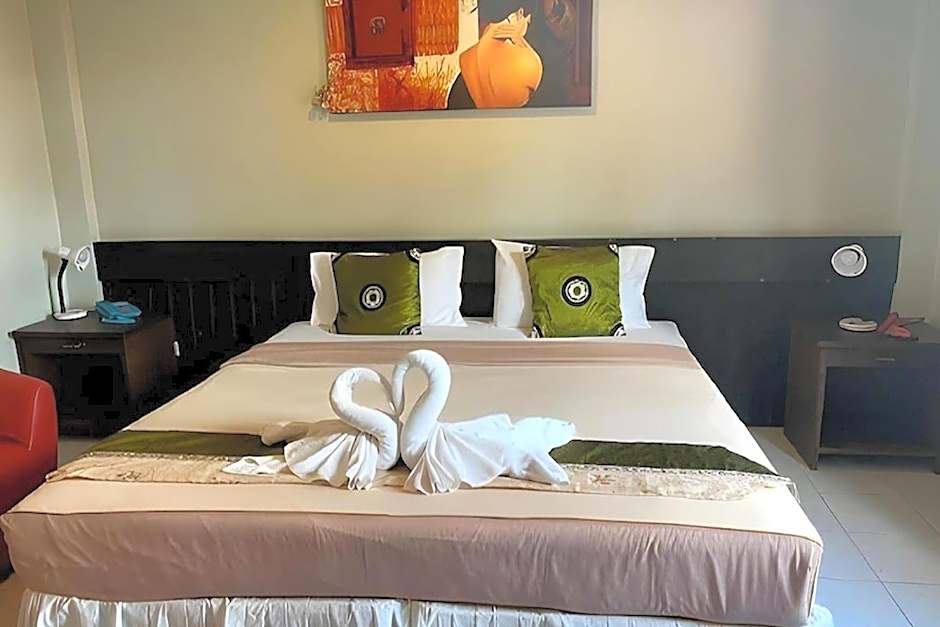 The Nice Patong Hotel