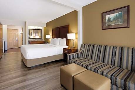 Superior King Room - Non-Smoking
