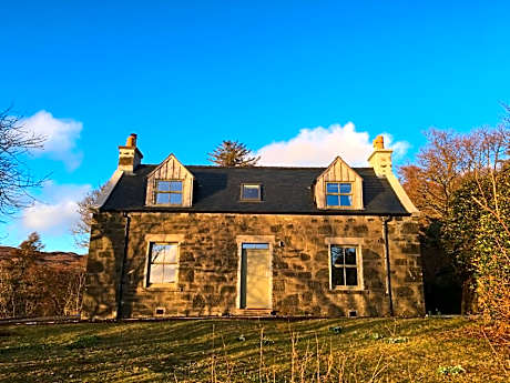 Dunvegan Castle Keepers Cottage