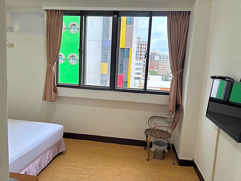 Chantai Hotel