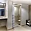 Westdrift Manhattan Beach, Autograph Collection by Marriott