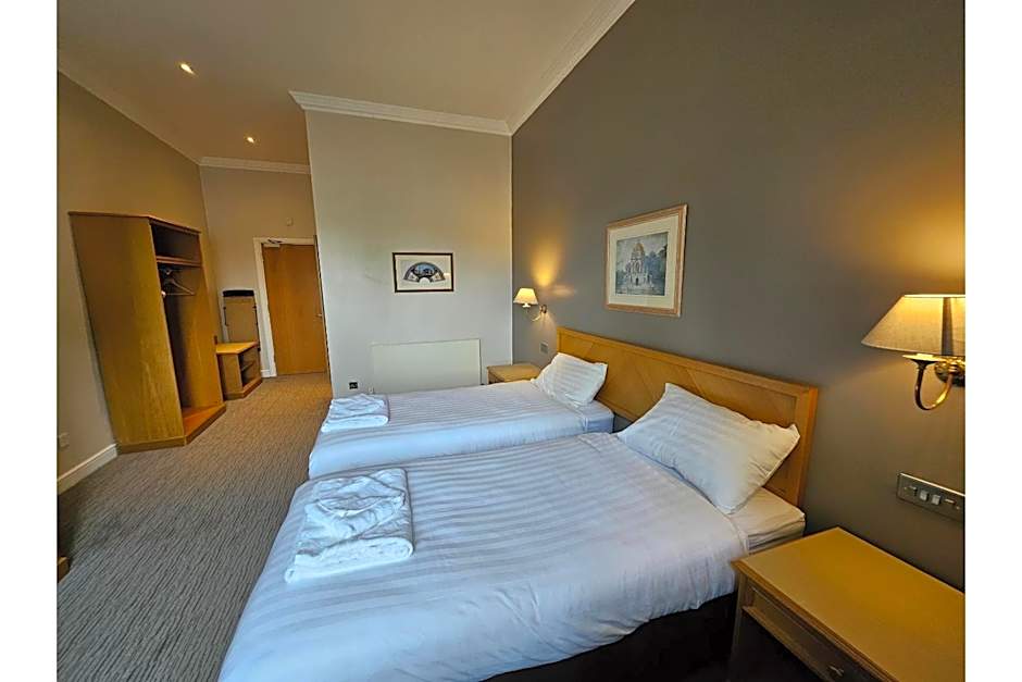 OYO Blaby Westfield Hotel