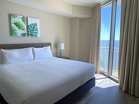 Two Bedroom One and a Half Bath Suite, Full Ocean View