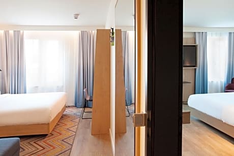 Queen Room - Mobility Access