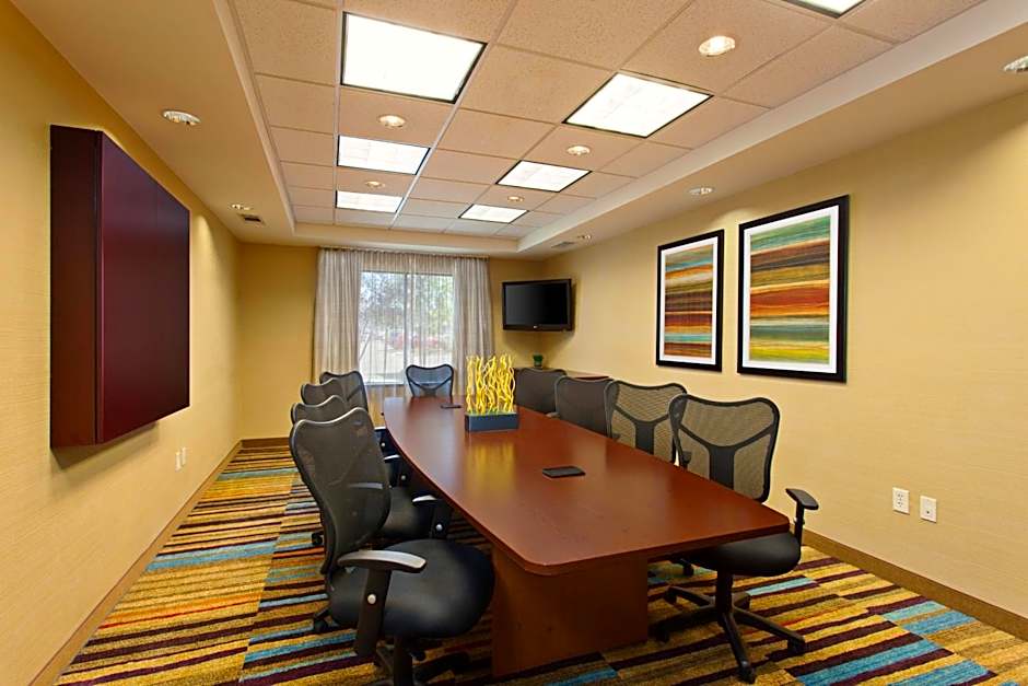 Fairfield Inn & Suites by Marriott El Paso