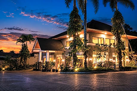 Augusta Hotel & Glamping Sukabumi