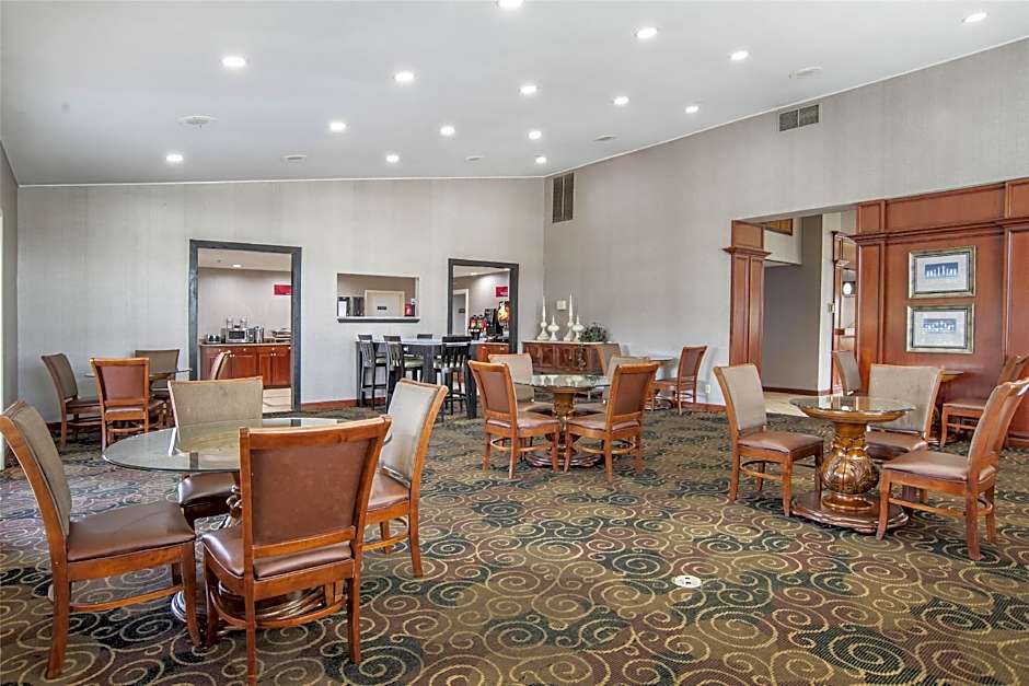Best Western Plus Bessemer Hotel & Suites
