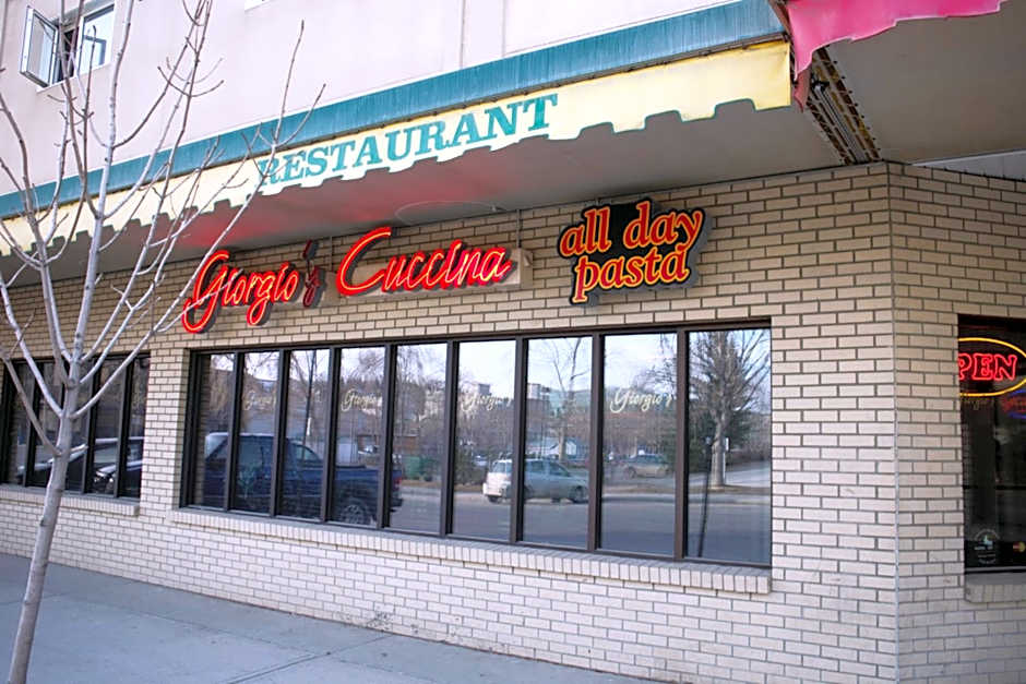 Elite Hotel -Downtown Center- "Ski & Northern light Tour" "Hot Spring Tour "Long-term stay"