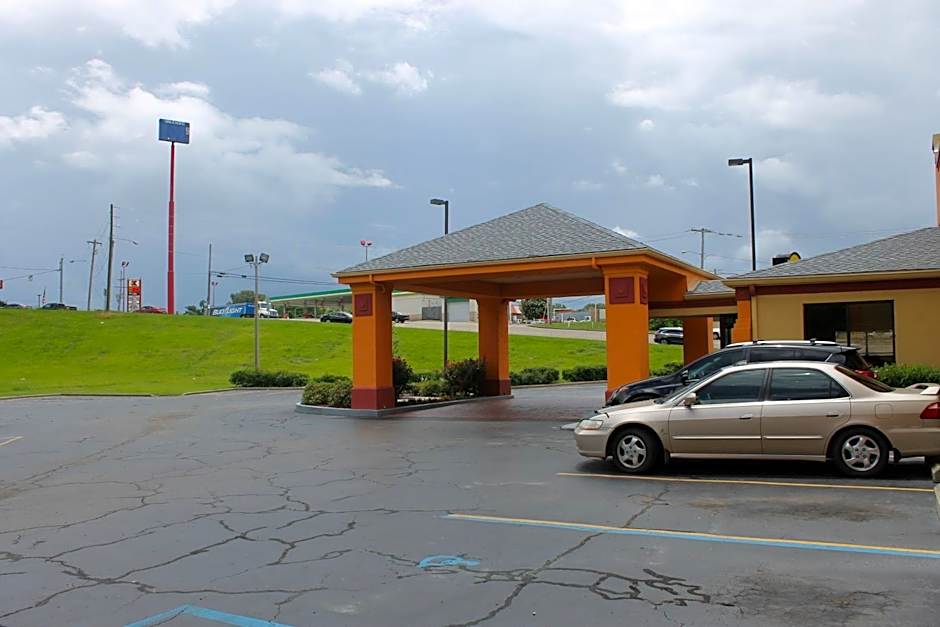 Howard Johnson by Wyndham Vicksburg