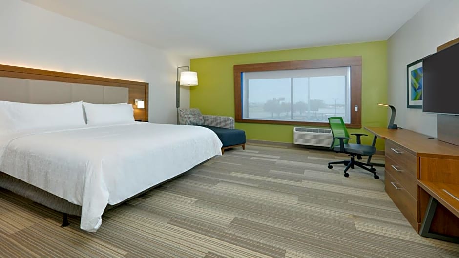 Holiday Inn Express Hotel & Suites Oklahoma City-West Yukon, an IHG Hotel