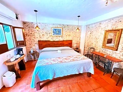 Meson del Alferez Coatepec